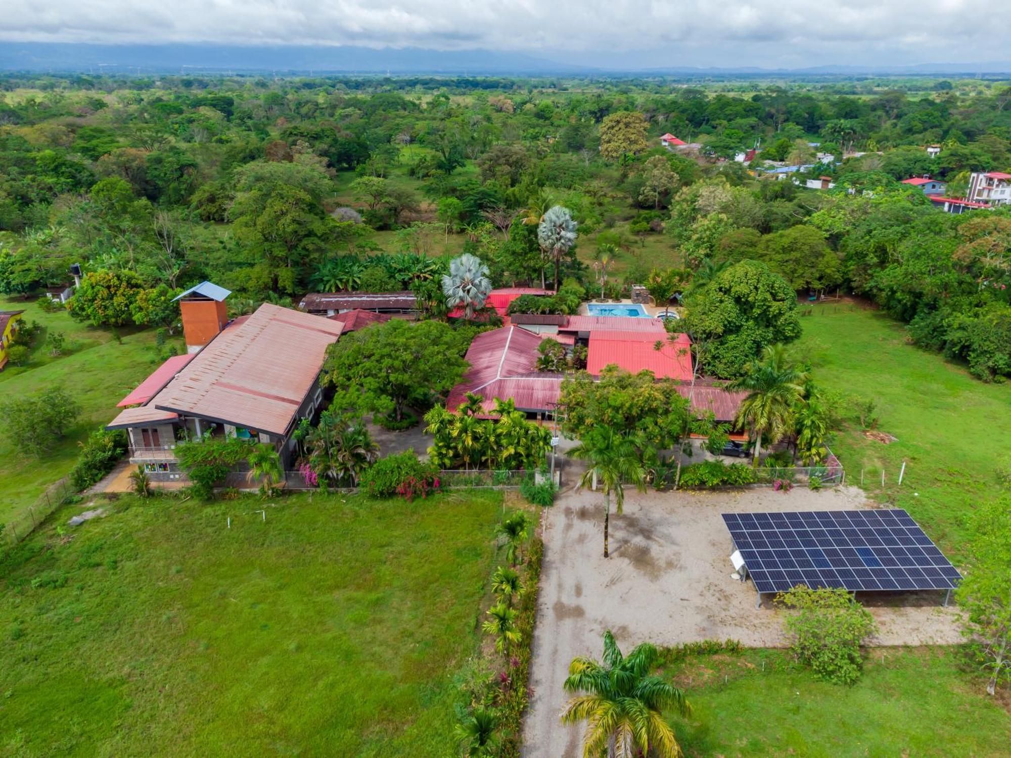 Nq Hotel Orinoquia Granja Campo Alegre Ngoại thất bức ảnh