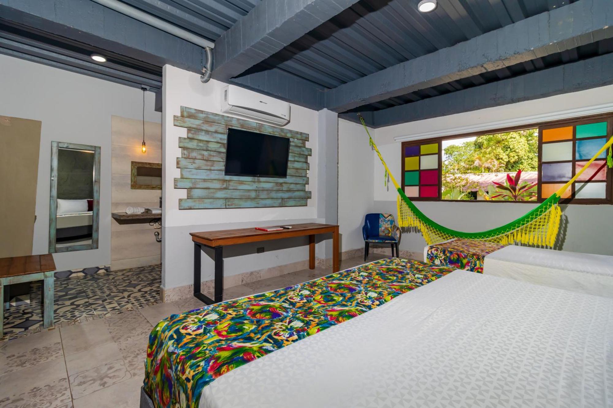 Nq Hotel Orinoquia Granja Campo Alegre Ngoại thất bức ảnh