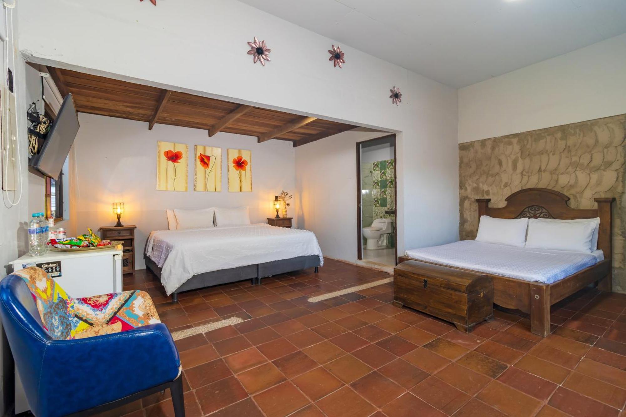 Nq Hotel Orinoquia Granja Campo Alegre Ngoại thất bức ảnh