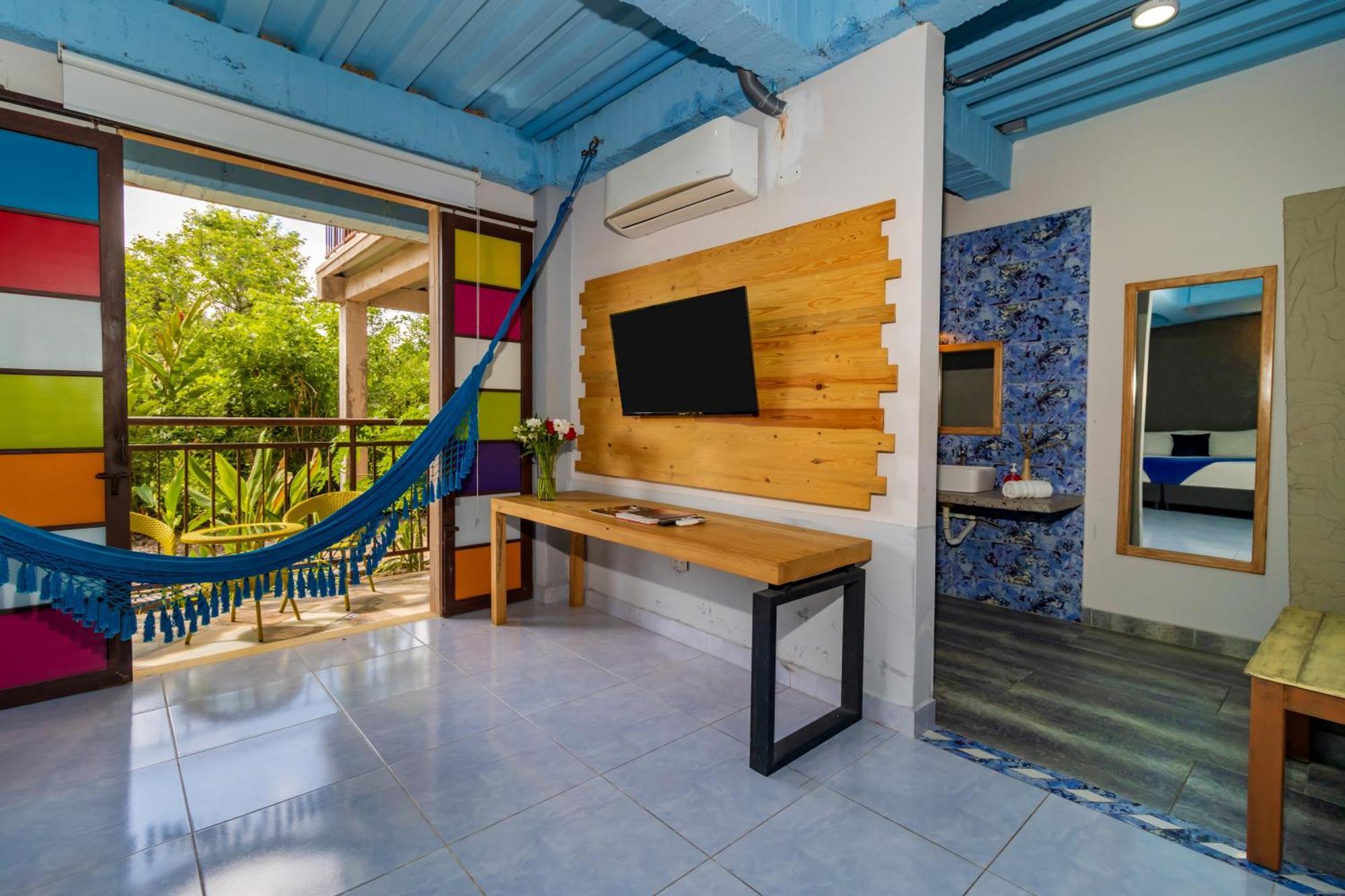 Nq Hotel Orinoquia Granja Campo Alegre Ngoại thất bức ảnh